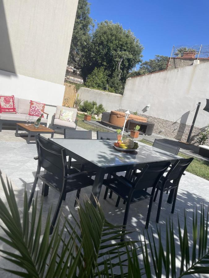 Villa Bianca A Few Steps By The Sea With Exclusive Garden & Jacuzzi Livorno Eksteriør billede